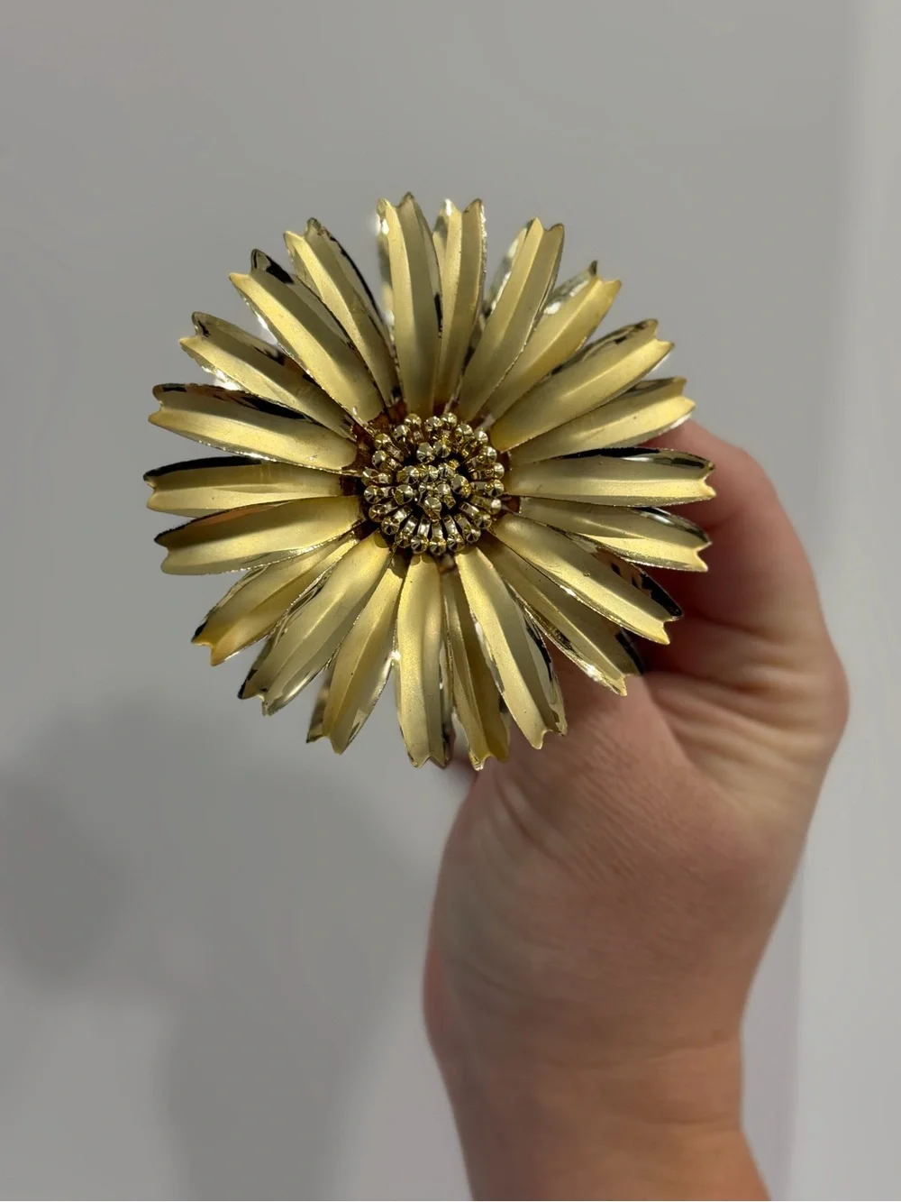 Vintage Gold Floral Statement Brooch